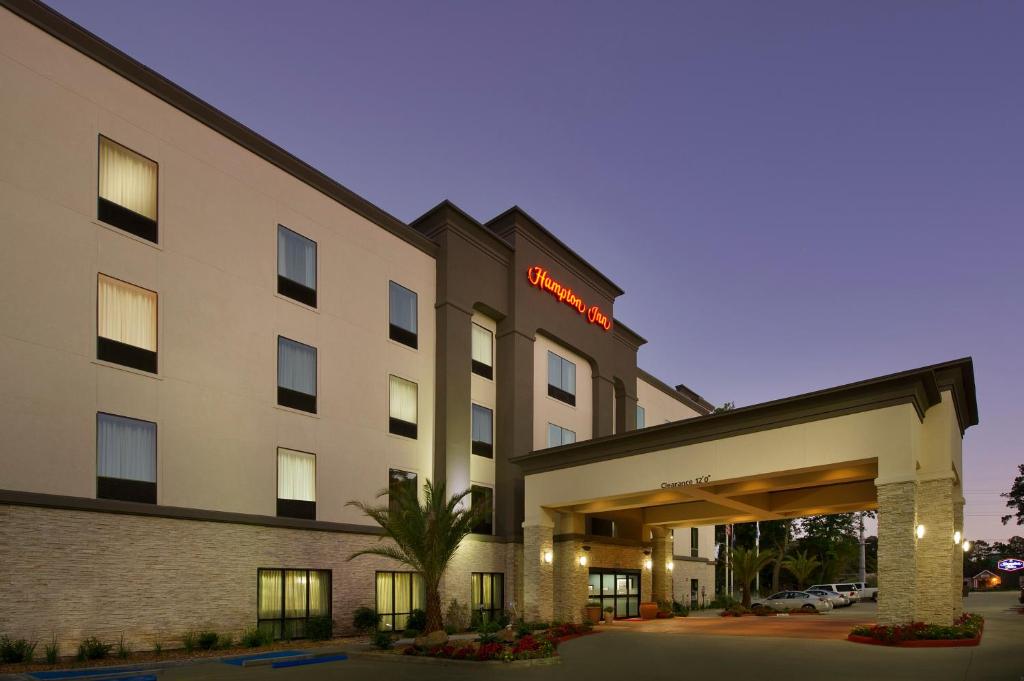 Hampton Inn Lake Charles Main image 1